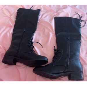 NEW✨ Woman’s Tall Black Boots | size 8